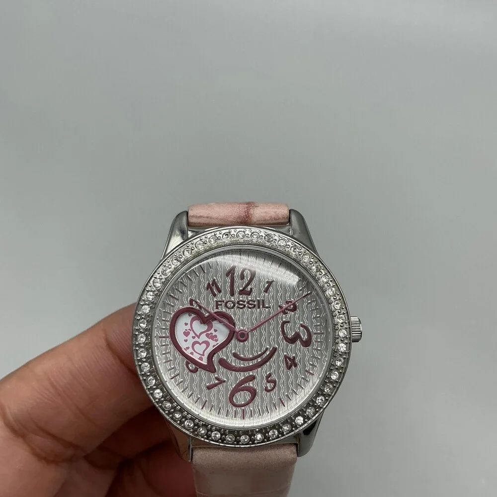 Fossil F2 ES-1350 Womens Watch 33mm Silver Heart Dial Pink Leather New Battery